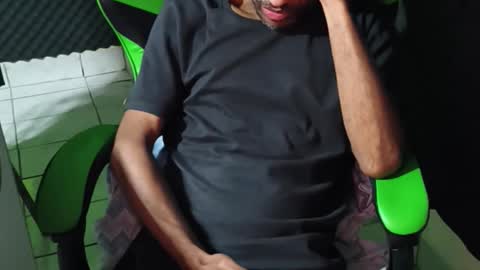 dondiego5511 online show from March 31, 2:35 am