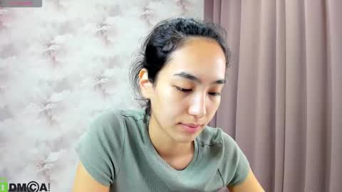 Aura online show from October 1, 4:07 am