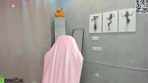 Donna On GMT2 Mon-Fri 3-9 AM online show from March 7, 12:29 am