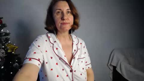 Tatiana 43 curvy sexy body and Joanna redhead 39 years online show from January 5, 5:27 pm