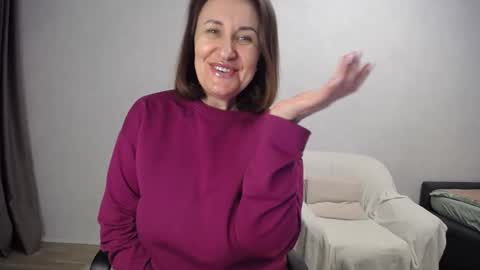 Tatiana 43 curvy sexy body and Joanna redhead 39 years online show from February 14, 4:26 pm