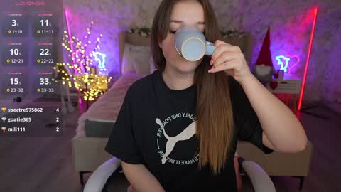 DONNA online show from January 3, 3:27 am