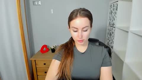 Snapshot of donnasensual chatting on September 11, 3:34 pm DonnaSensual online show from September 11, 3:34 pm