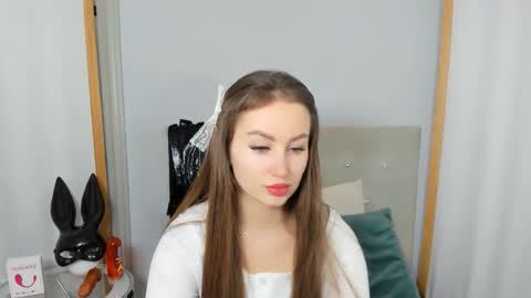 Snapshot of donnasensual chatting on December 21, 5:09 pm DonnaSensual online show from December 21, 5:09 pm