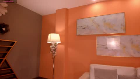  Donna Stonne  online show from January 26, 1:41 am