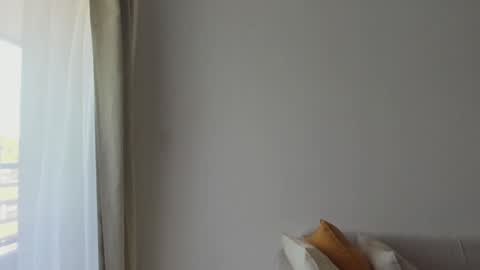 Donatella online show from January 15, 12:04 pm