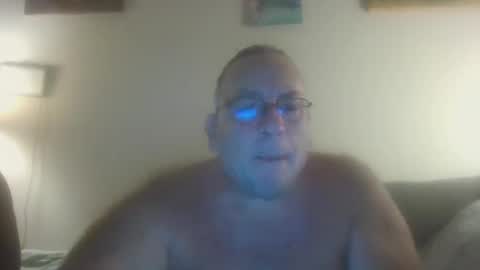Donnyp online show from October 3, 1:24 am