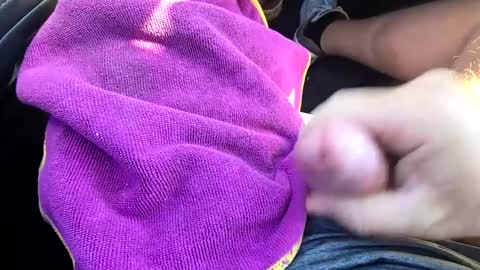 Snapshot of dontbringyourdramahere chatting on December 7, 10:17 pm G online show from December 7, 10:17 pm