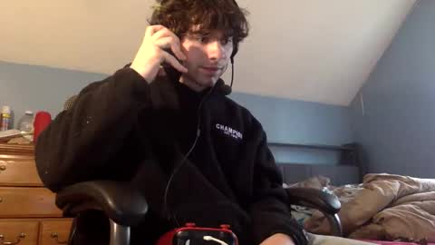 donutking42069 online show from March 22, 4:10 pm