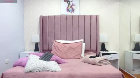 Anny online show from March 24, 2:44 pm