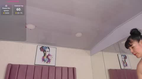 Snapshot of dorettaacreman chatting on June 18, 12:09 pm Anny online show from June 18, 12:09 pm