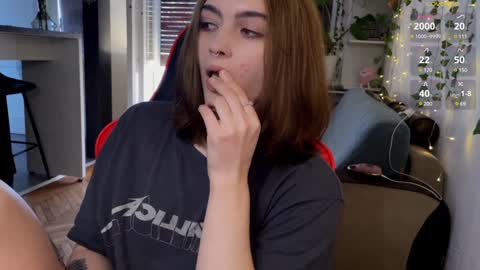 Alice online show from January 8, 12:37 pm