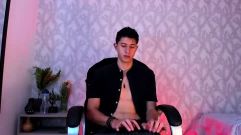 dorian_mystery online show from December 28, 11:19 am