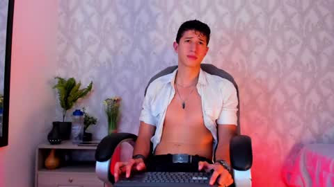 dorian_mystery online show from January 15, 1:45 am