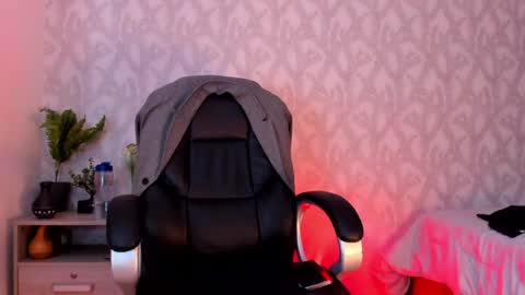 dorian_mystery online show from January 18, 11:32 am