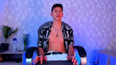 dorian_mystery online show from January 25, 5:40 am