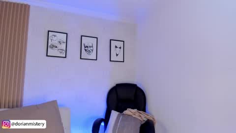 dorian_mystery online show from September 20, 3:40 am