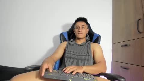 dorman_boy online show from March 27, 5:24 am