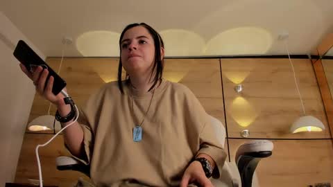  DOROTHY online show from February 26, 4:36 am