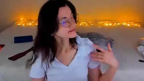 Your Dorotty online show from December 30, 5:37 am