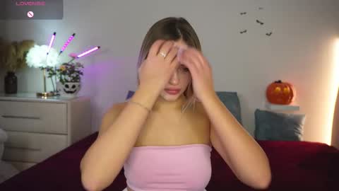 Amy online show from October 30, 10:06 am