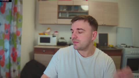 Snapshot of dosilasa chatting on January 18, 7:07 am Sasha online show from January 18, 7:07 am