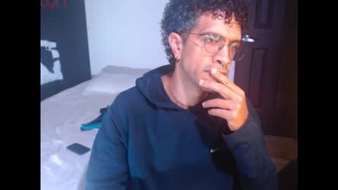 Snapshot of dostoyrodia_34 chatting on January 31, 9:35 pm will online show from January 31, 9:35 pm