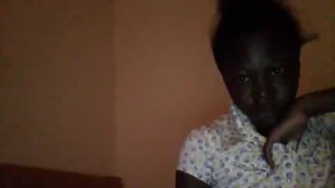 Snapshot of dottletop chatting on February 3, 4:46 am dottletop online show from February 3, 4:46 am