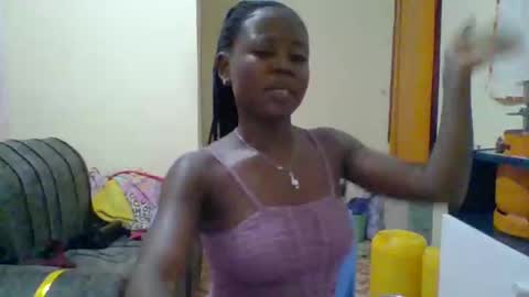 Snapshot of dottletop chatting on February 14, 7:44 pm dottletop online show from February 14, 7:44 pm