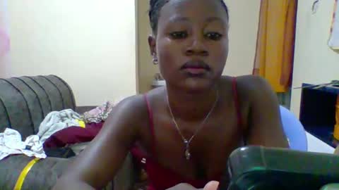 Snapshot of dottletop chatting on February 16, 5:37 pm dottletop online show from February 16, 5:37 pm