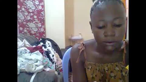 Snapshot of dottletop chatting on March 6, 11:47 am dottletop online show from March 6, 11:47 am