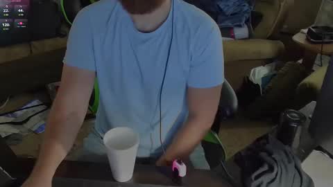 Snapshot of dotyoureyezez chatting on September 22, 7:05 pm DotYourEyezez online show from September 22, 7:05 pm