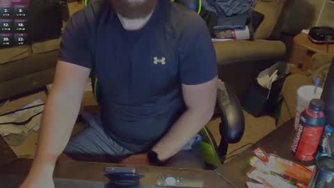 Snapshot of dotyoureyezez chatting on September 26, 8:40 am DotYourEyezez online show from September 26, 8:40 am