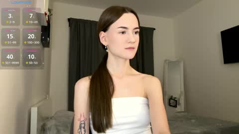 Snapshot of double_sun chatting on May 3, 7:09 pm Alice and Mark online show from May 3, 7:09 pm
