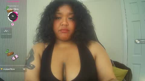 Snapshot of doubleddelirium chatting on May 6, 11:59 am DeeDee online show from May 6, 11:59 am