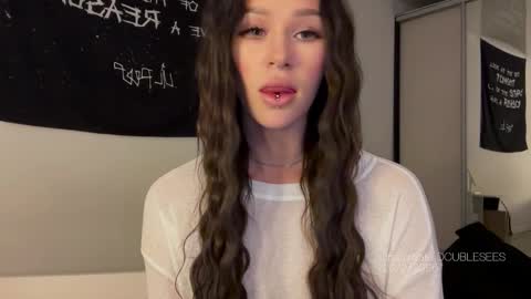 MOLLYYYY dont forget to give me a thumb up online show from February 24, 10:24 am