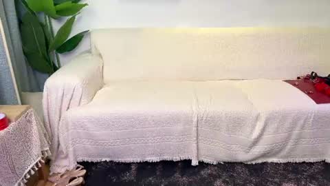 DouDouLeo online show from July 12, 3:47 pm