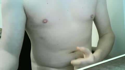 Snapshot of doudoudou1 chatting on February 17, 8:37 pm doudoudou online show from February 17, 8:37 pm