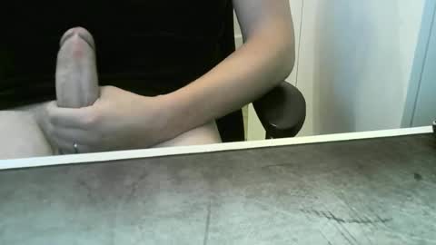Snapshot of doudoudou1 chatting on June 15, 7:38 pm doudoudou online show from June 15, 7:38 pm