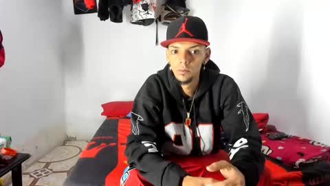 Snapshot of douglas_gallegos chatting on May 30, 8:44 am douglas_gallegos online show from May 30, 8:44 am