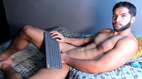 douglasskingjr online show from November 5, 12:27 pm