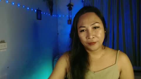 doyouwantme143 online show from October 24, 2:57 pm