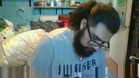 Dpenguino online show from November 10, 6:51 pm