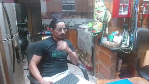 Snapshot of dr_simon84 chatting on January 2, 5:57 am Dr Simon online show from January 2, 5:57 am