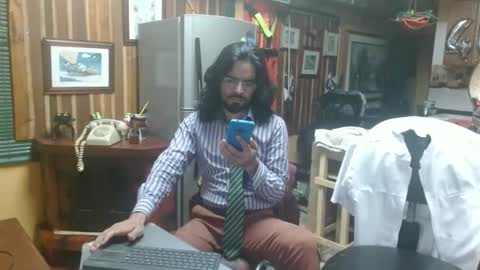 Snapshot of dr_simon84 chatting on February 20, 5:44 am Dr Simon online show from February 20, 5:44 am