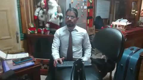 Snapshot of dr_simon84 chatting on January 5, 7:17 pm Dr Simon online show from January 5, 7:17 pm