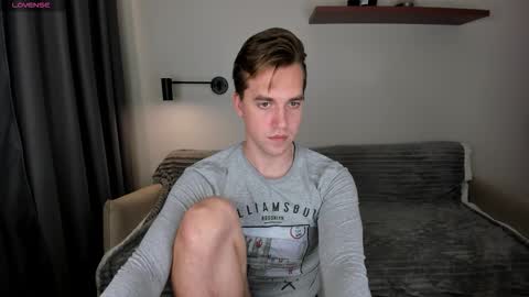 Mervin  online show from October 17, 10:12 pm