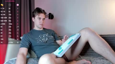 Mervin  online show from March 20, 10:14 pm