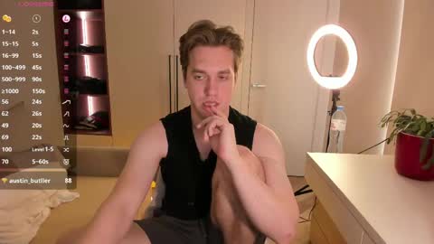 Mervin  online show from May 10, 6:13 pm
