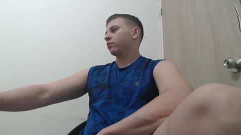 draco_boy2000 online show from March 5, 9:22 pm